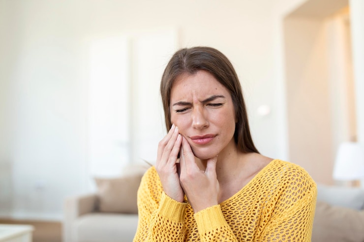 8 Common Reasons for Jaw and Cheekbone Pain