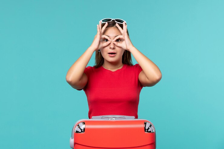 Eye Care on the Go: 7 Essential Tips for Maintaining Healthy Vision While Traveling